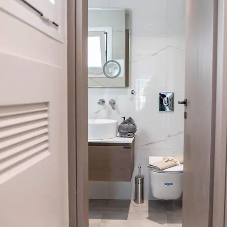 Oikos Hospitality Apartament *